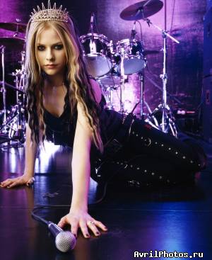 Avril Lavigne -  10