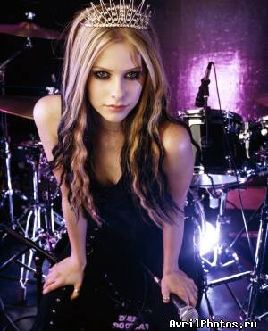 Avril Lavigne -  11