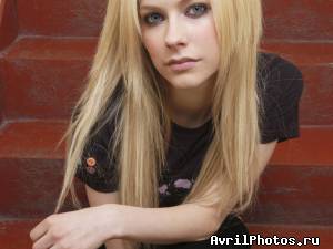 Avril Lavigne -  30