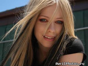Avril Lavigne -  49
