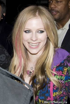 AvrilPhotos.ru - Avril Lavigne