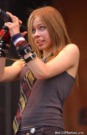 Avril Lavigne - Фотография 60